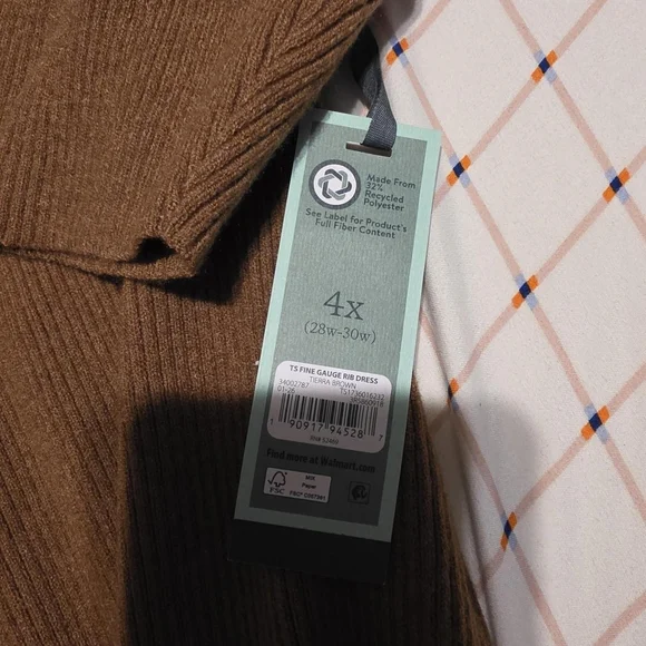 Terra & Sky Ribbed Button-Front Maxi Dress in Brown - Picture 5 of 5